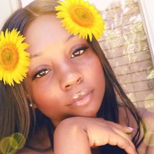 Meet your Posher, Faye